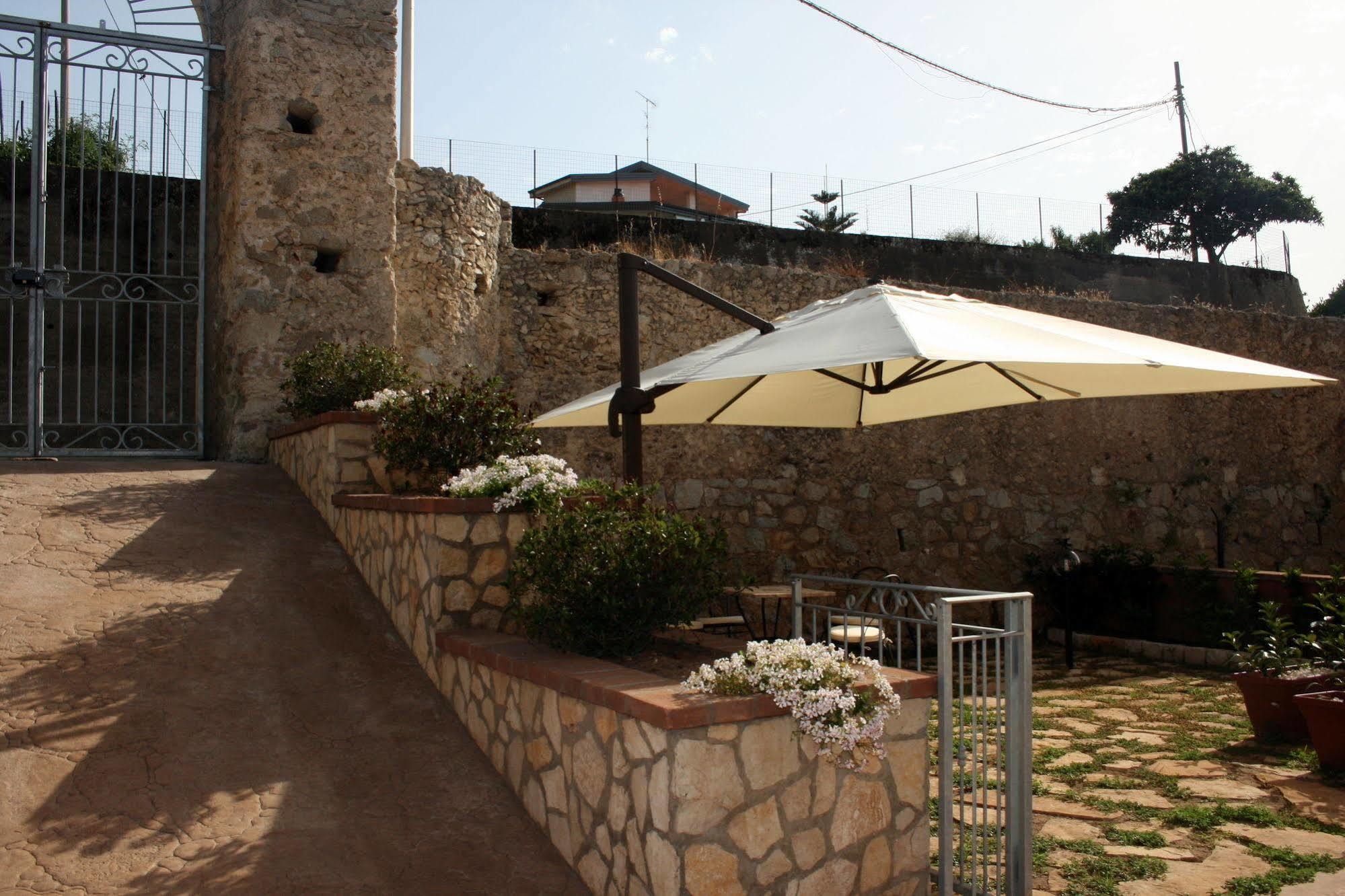 Appartamenti Porta Antica Di Tropea Eksteriør bilde